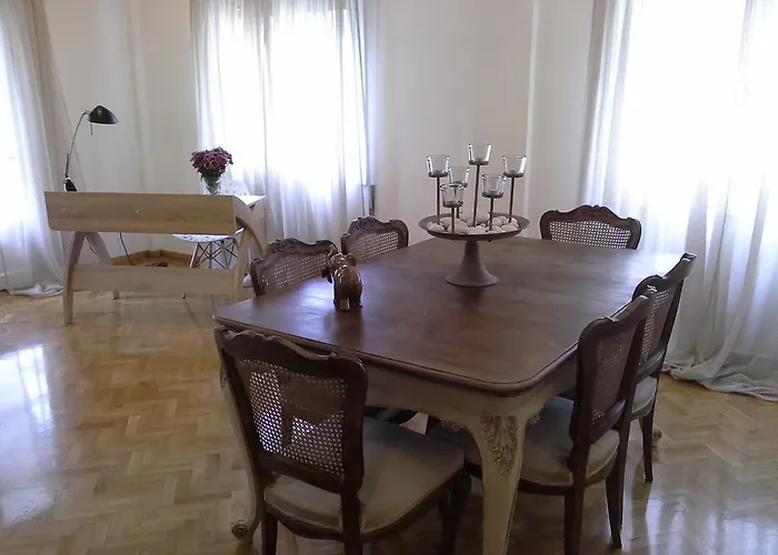 Apartment Near The Beach